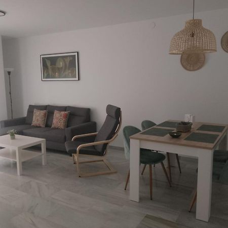 Fuengirola Puerto 2 Room & Parking ภายนอก รูปภาพ