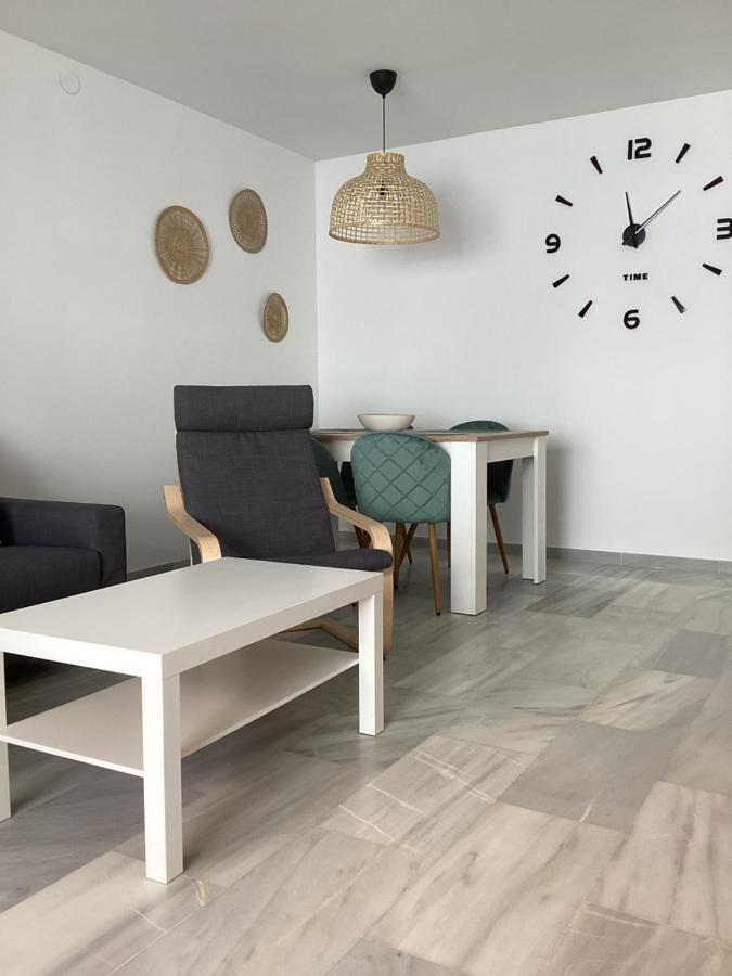 Fuengirola Puerto 2 Room & Parking ภายนอก รูปภาพ